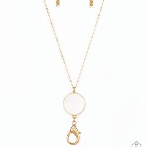 NECKLACE AND EARRING SET